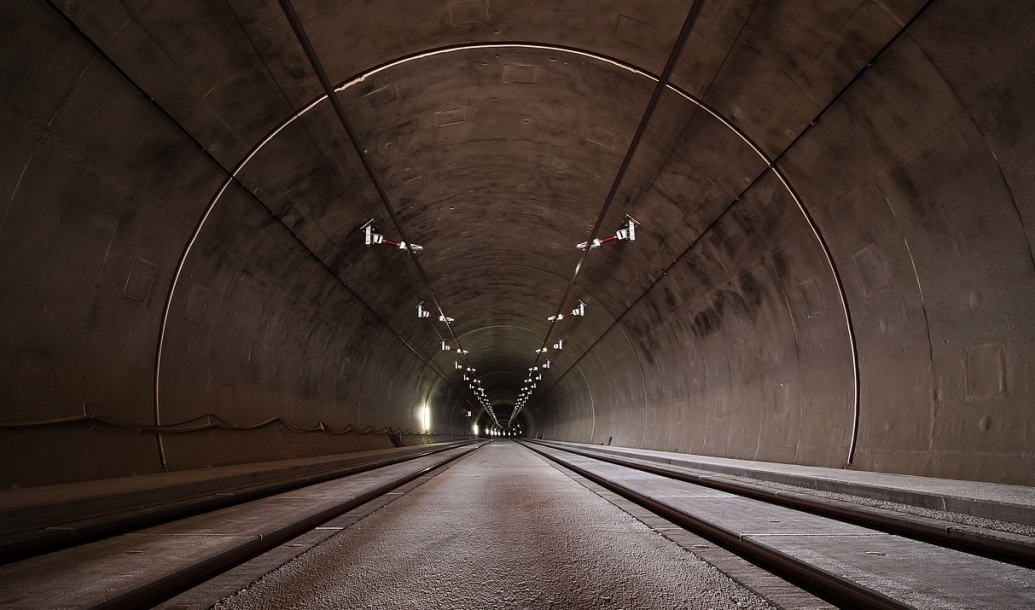 Budowa łódzkiego tunelu utrudniona opóźnieniem i wzrostem kosztów