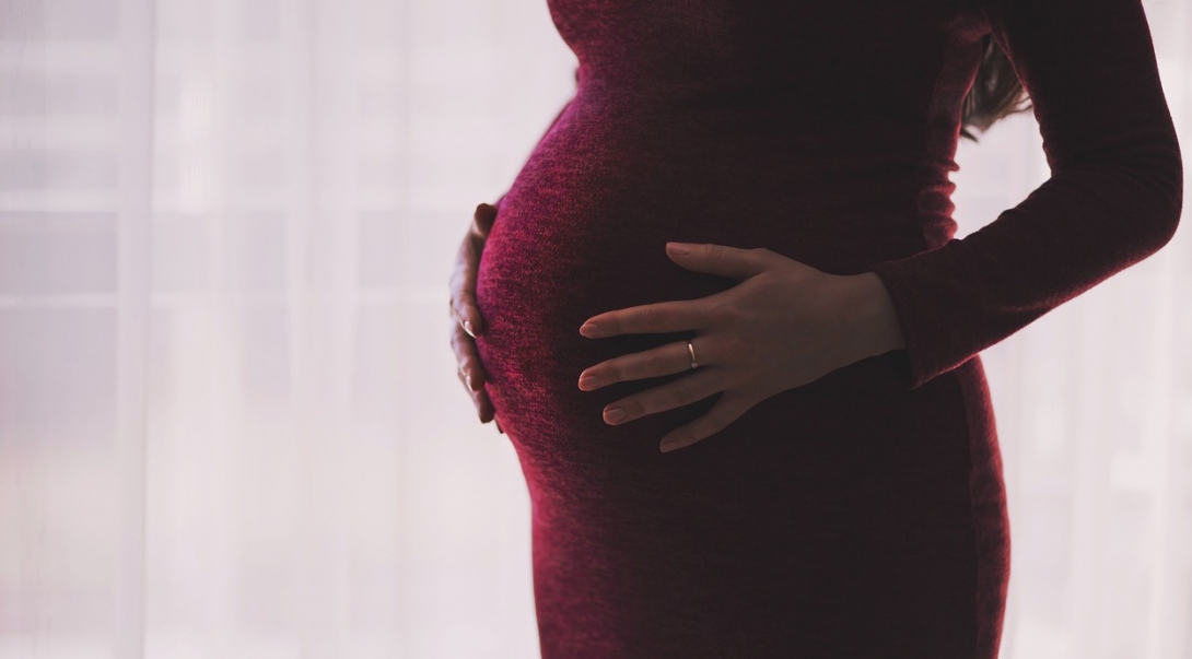 Jak wybrać odpowiedni płyn do higieny intymnej podczas ciąży?